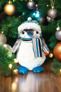 Pingu Penguen Şapkalı Gri Peluş Oyuncak Uyku ve Oyun Arkadaşı