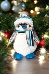 Pingu Penguen Şapkalı Gri Peluş Oyuncak Uyku ve Oyun Arkadaşı