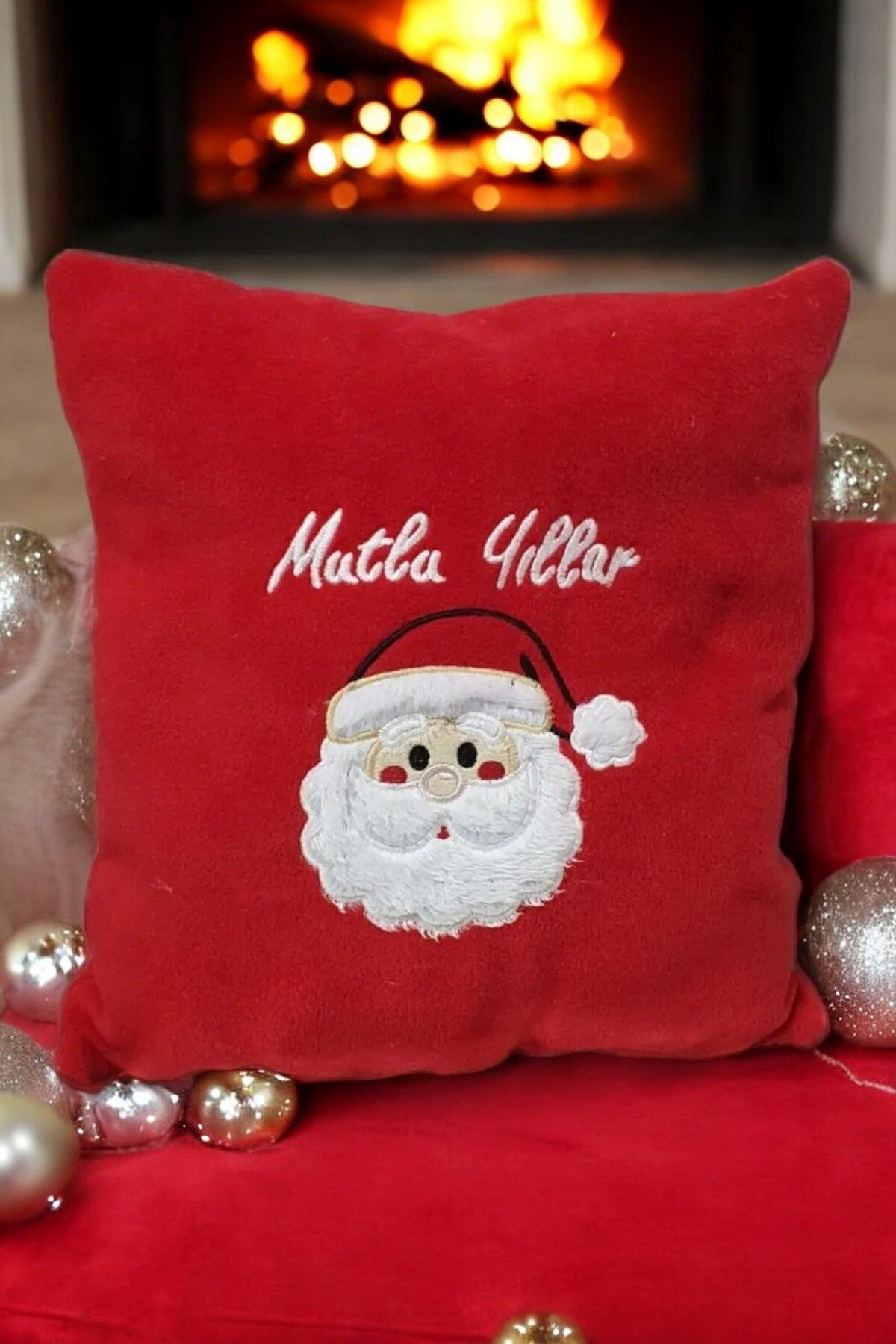 Kırmızı Dekoratif Çocuk Odası Peluş Noel Baba Yılbaşı Yastık Kırlent 30x30